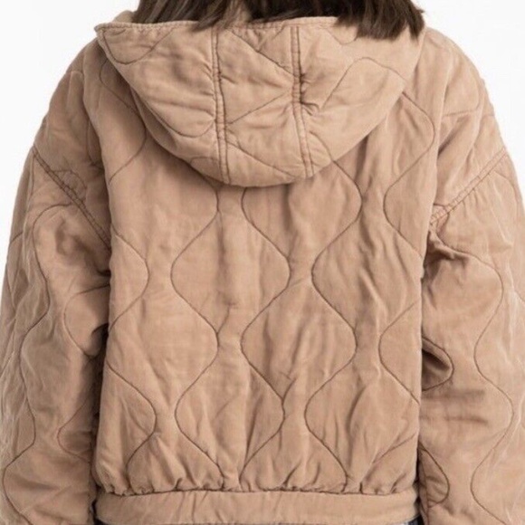 Blank NYC Light Brown Quilted Bomber Jacket with Hood - Picture 2 of 7